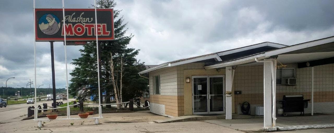 Alaskan Motel Fox Creek Extérieur photo